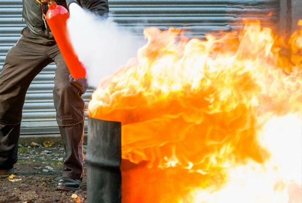 CORSO ANTINCENDIO ESTINTORE
